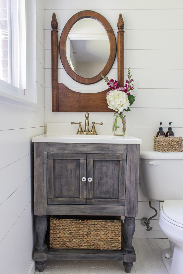 Small Master Bathroom Vanity Free Plans, What Is The Smallest Double Vanity
