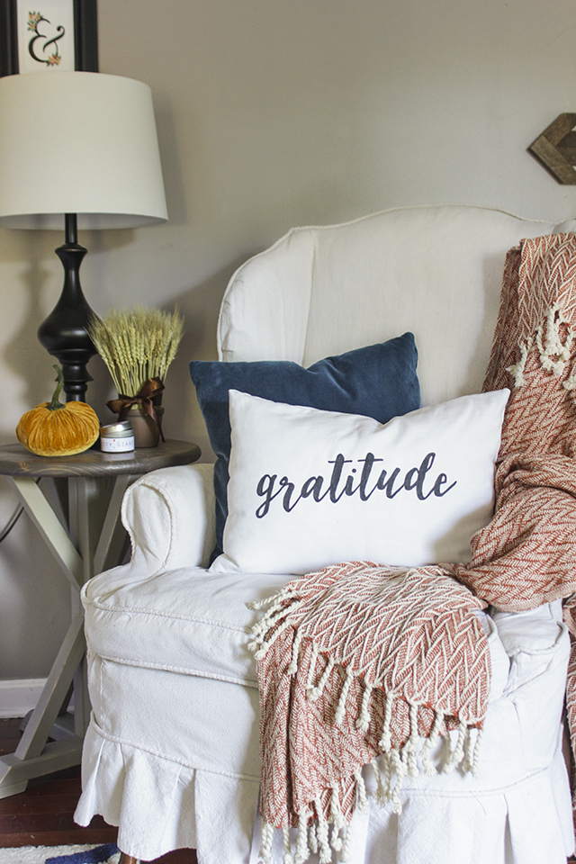 How to Make a Gratitude Pillow
