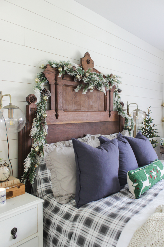 Rustic Christmas bedroom